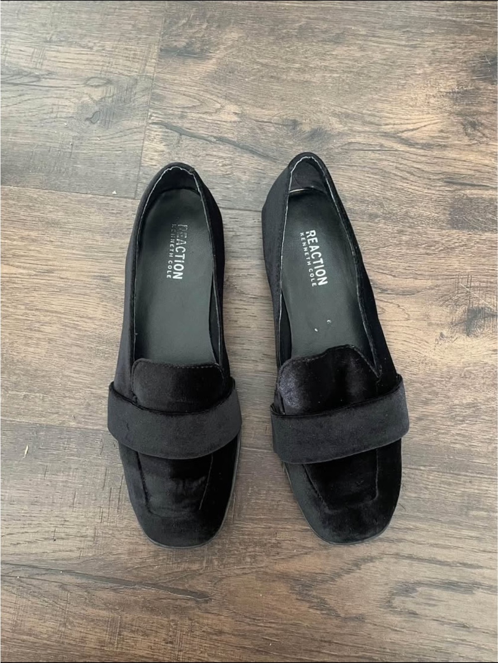 Reaction Kenneth Cole Black Velvet Penny Loafers